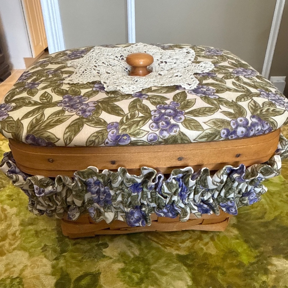 Longaberger 1998 Square Basket Heart of Dresden Blueberry Floral Lid & Liner